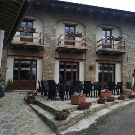 Agriturismo Locanda Dei Cacciatori Dogliani Exterior photo
