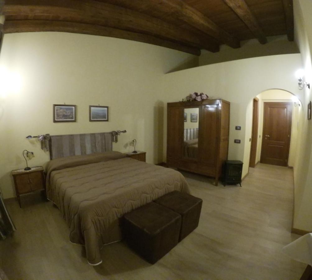Agriturismo Locanda Dei Cacciatori Dogliani Exterior photo